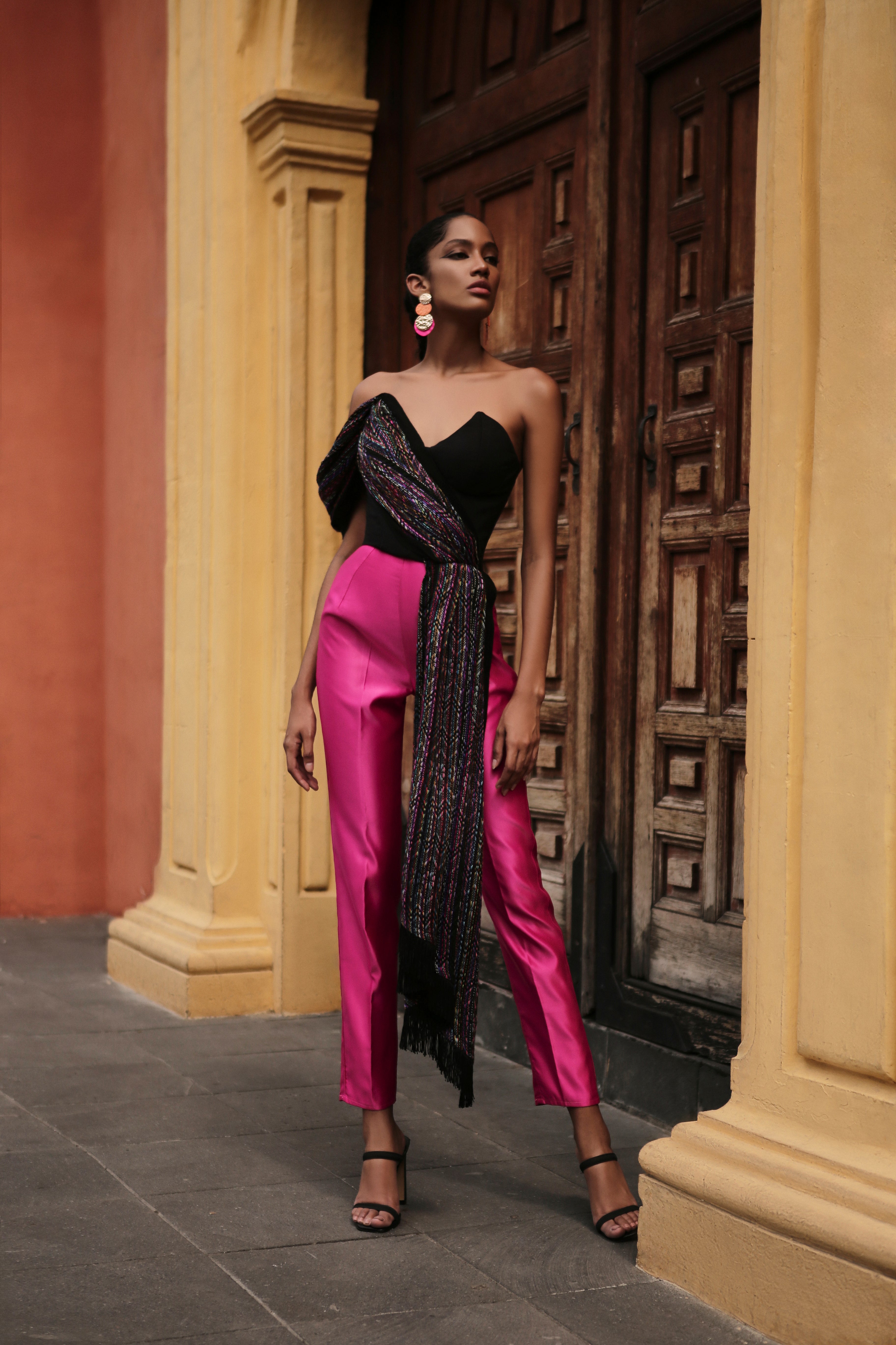 Bibiy ★ B. COSMOS BUSTIER 楽天市場】【中古】BIBIY 2024SS B． COSMOS BUSTIER フラワー