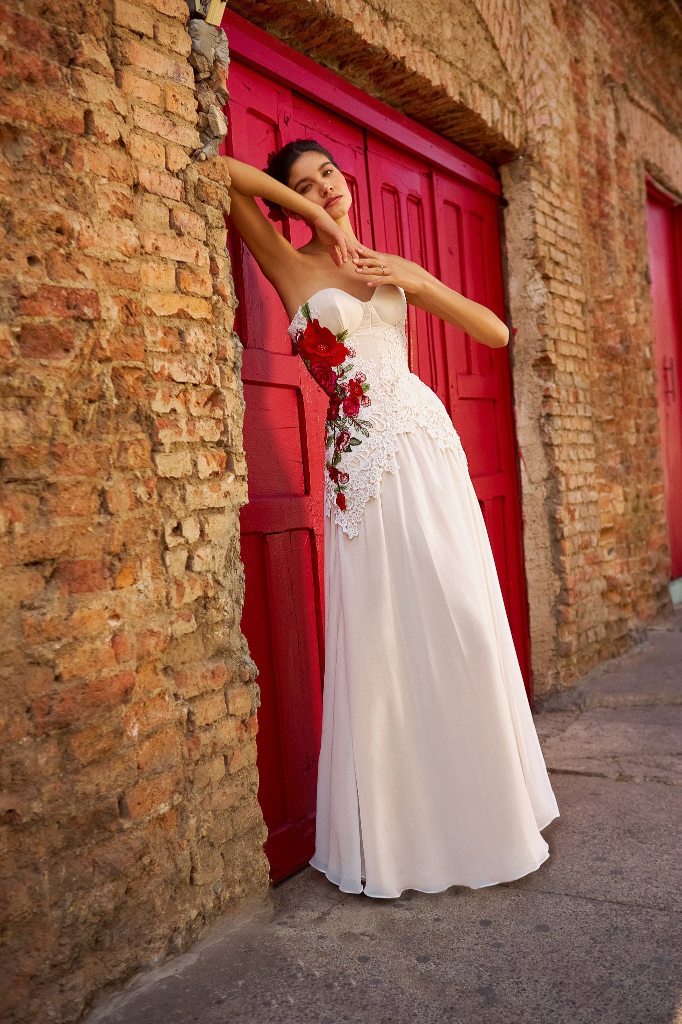 strapless open back dress Chiapaneco Ruedo Sencillo Floral Embroidered Mexican Dress- Vestido  Mexicano Bordado