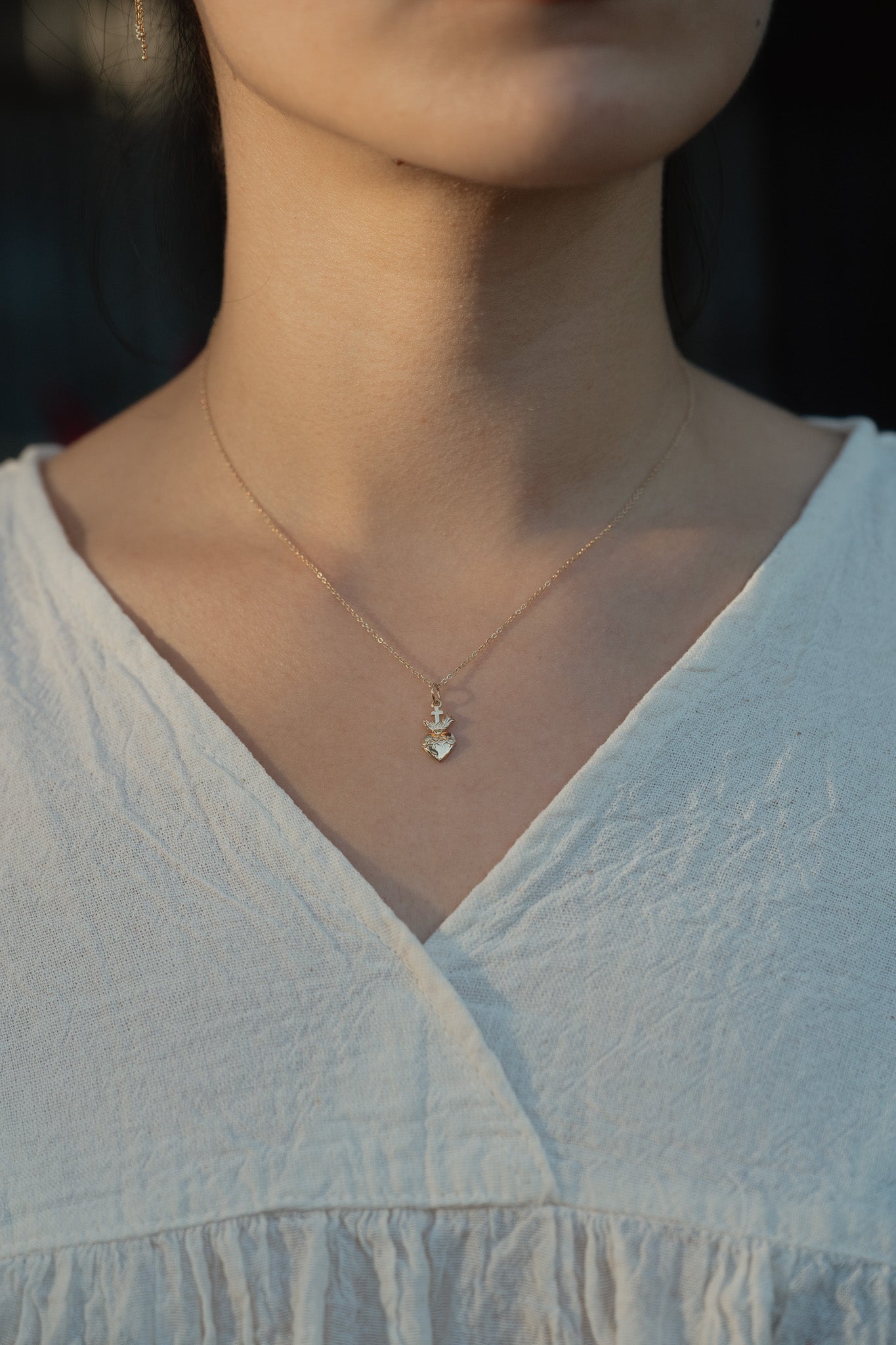 14K Corazon Sagrado Necklace - Cadena Collective