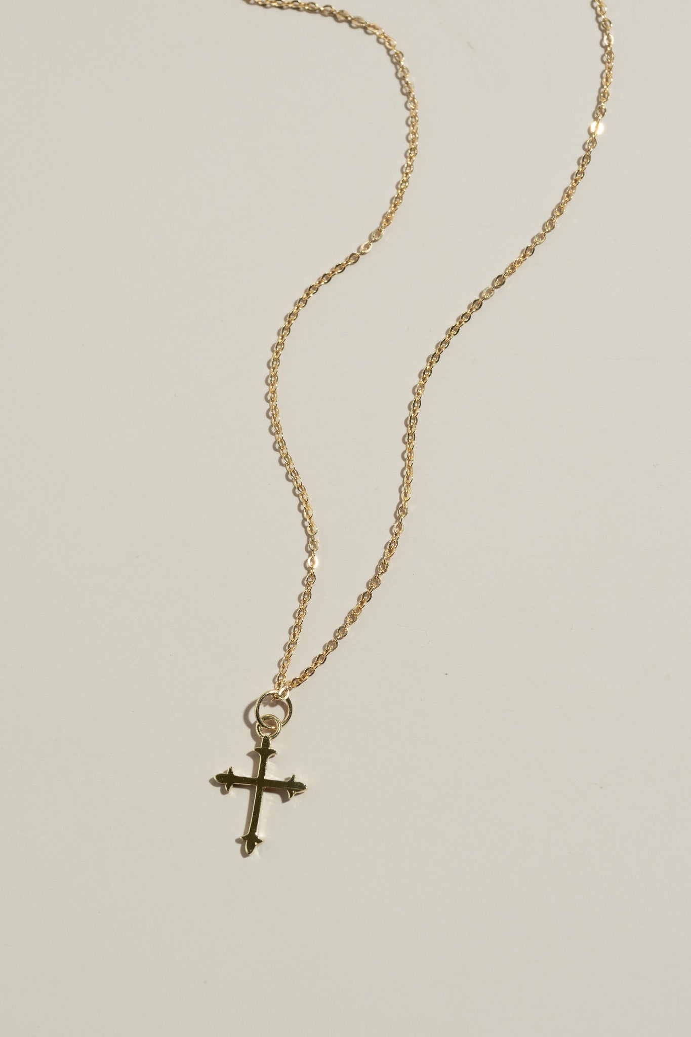 14K Fleury Cross Necklace - Cadena Collective