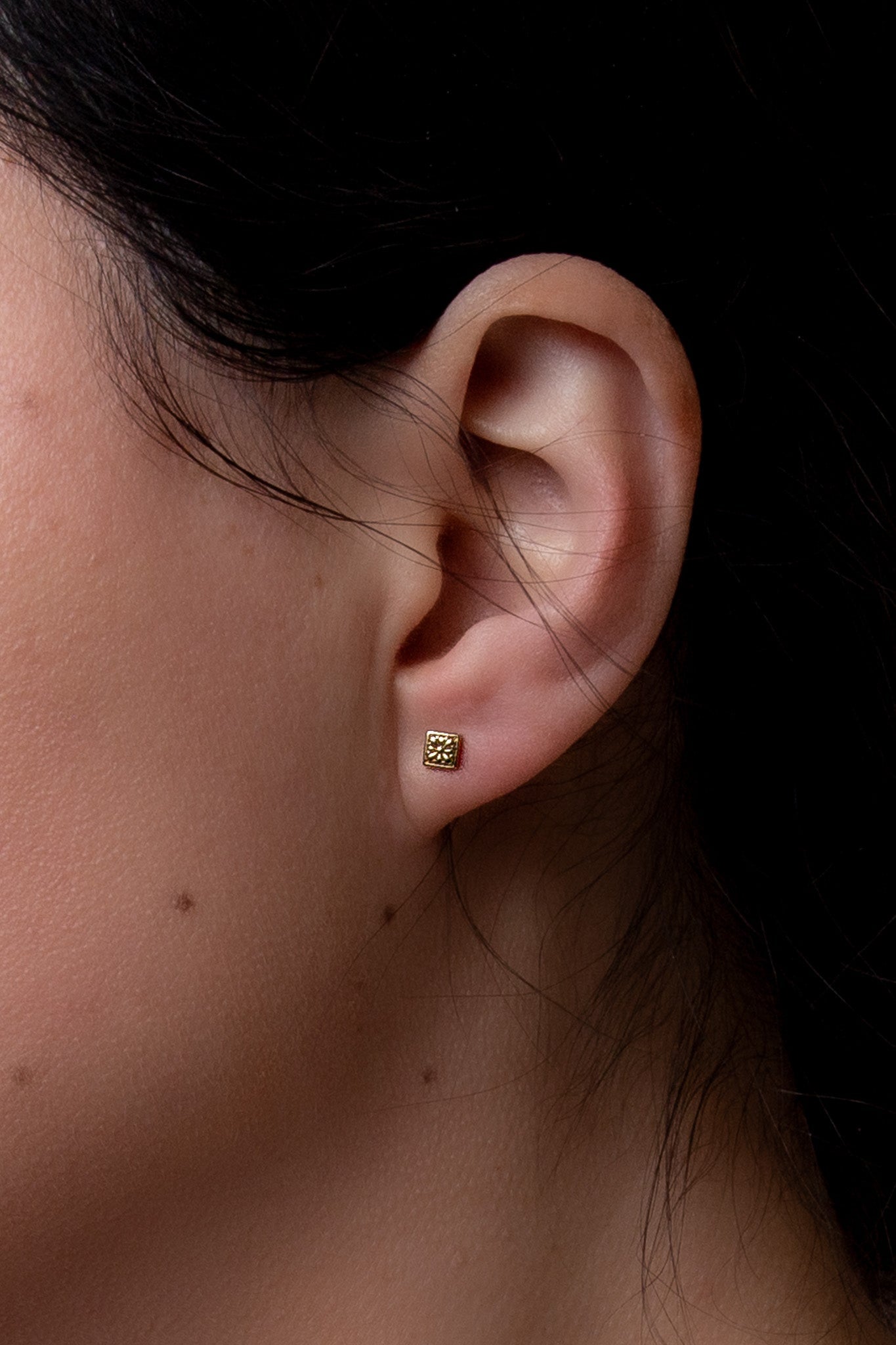 14K Mini Flores Talavera Stud - Cadena Collective