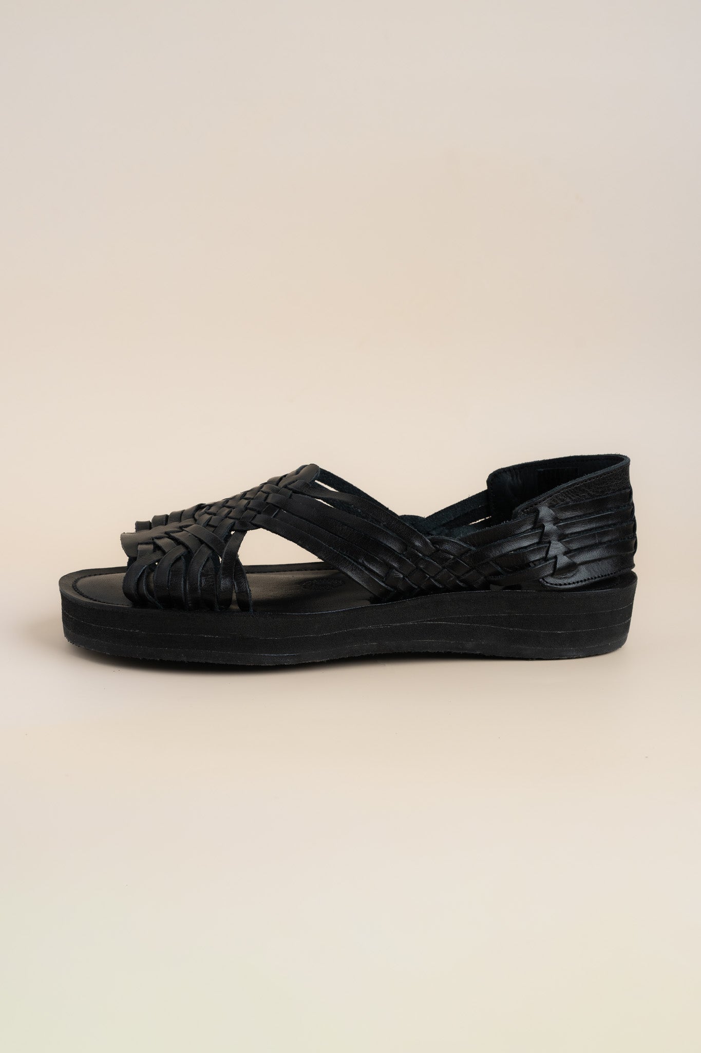 Pachuco Leather Huaraches - Black