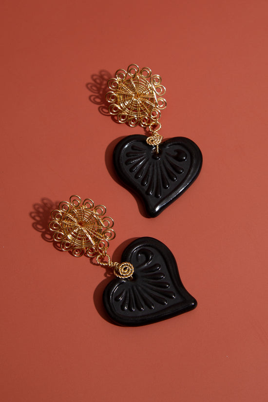 Corazón Talavera Earrings