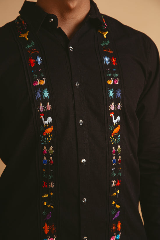 "Animalitos" Button-Down Shirt