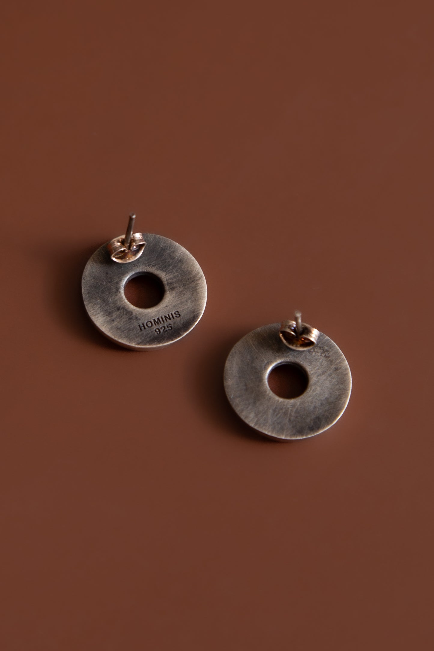 Disco Monolítico Earrings