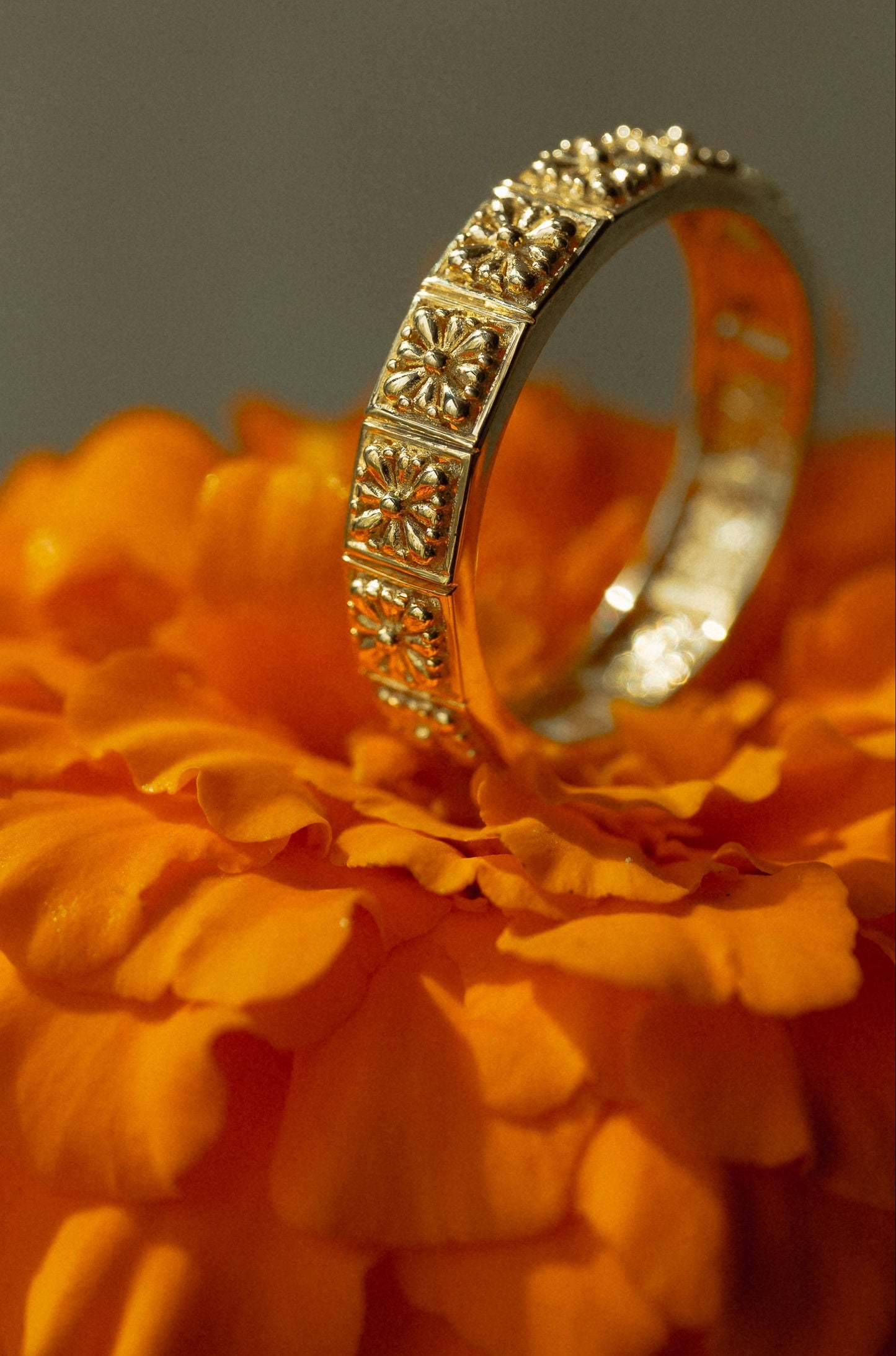 14K Flores Talavera Eternity Band