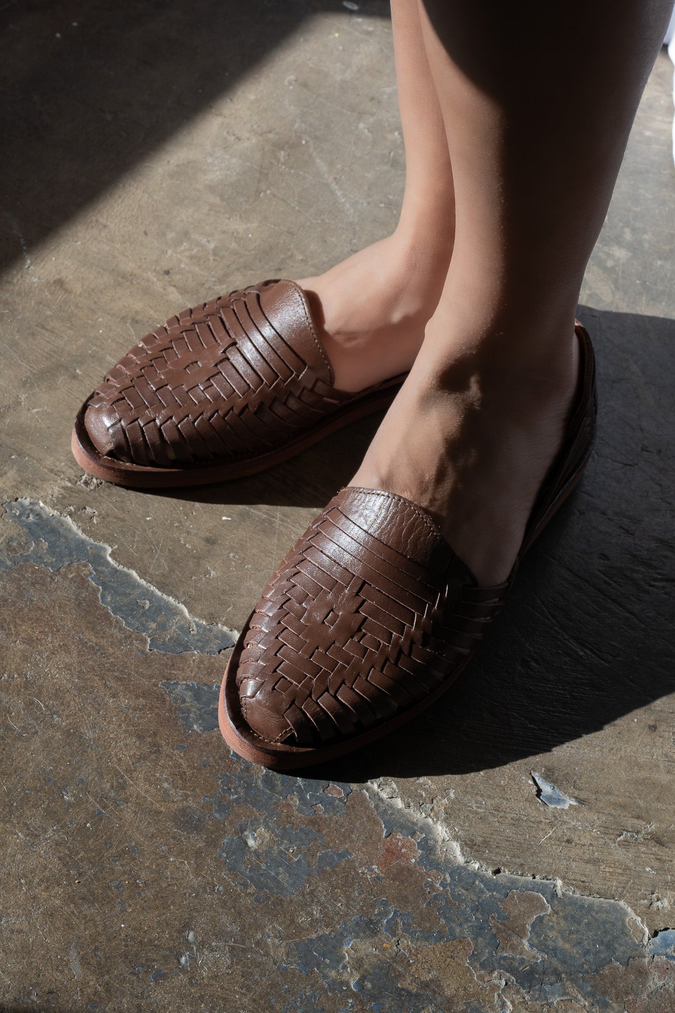 Andy Leather Huarache Sandal - Brown - Cadena Collective