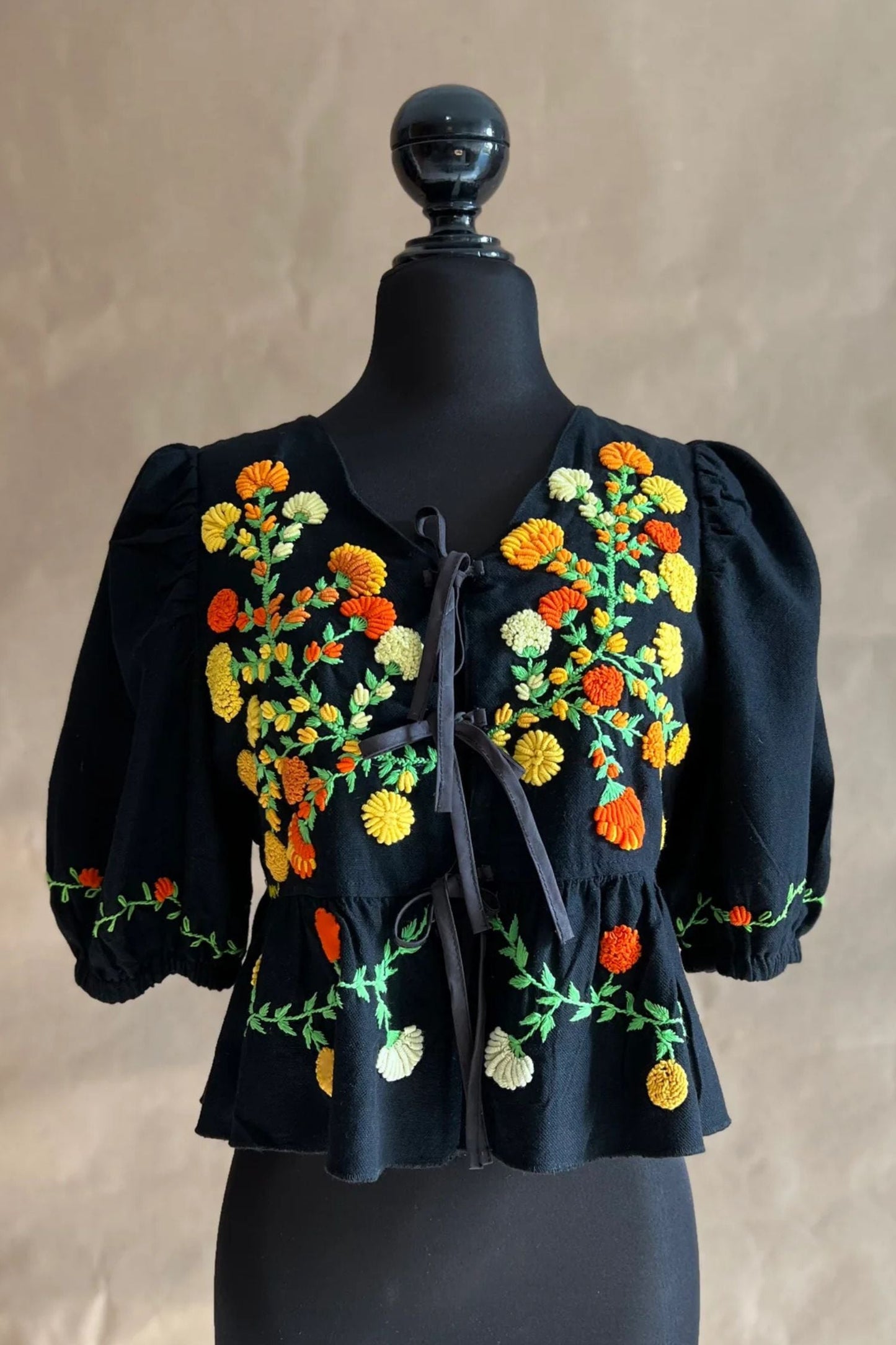 Cempasúchil Top - Black - Cadena Collective