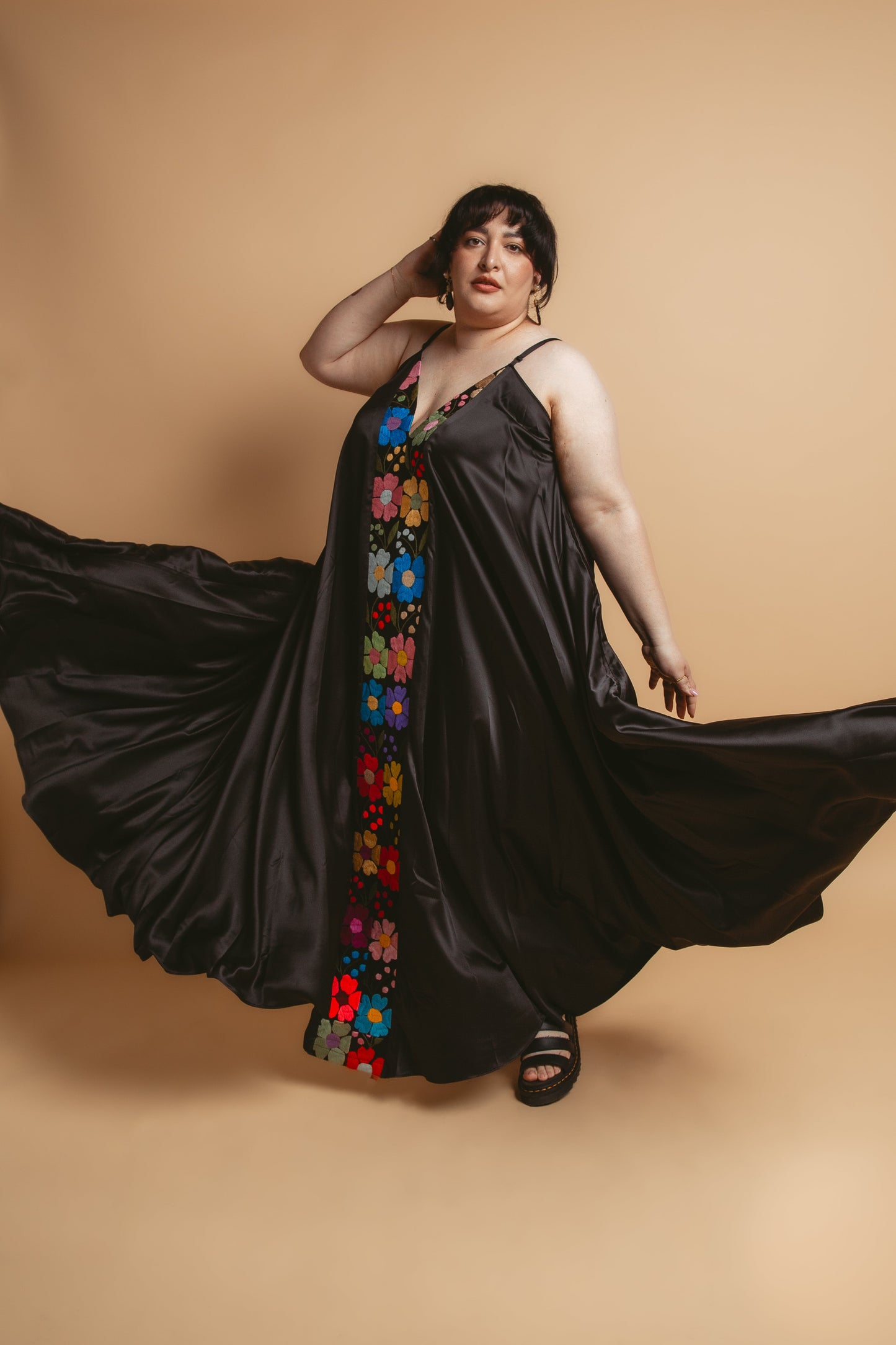 Floral Silk Dress - Nayibi Mxico Floral Silk Dress - Nayibi Mxico