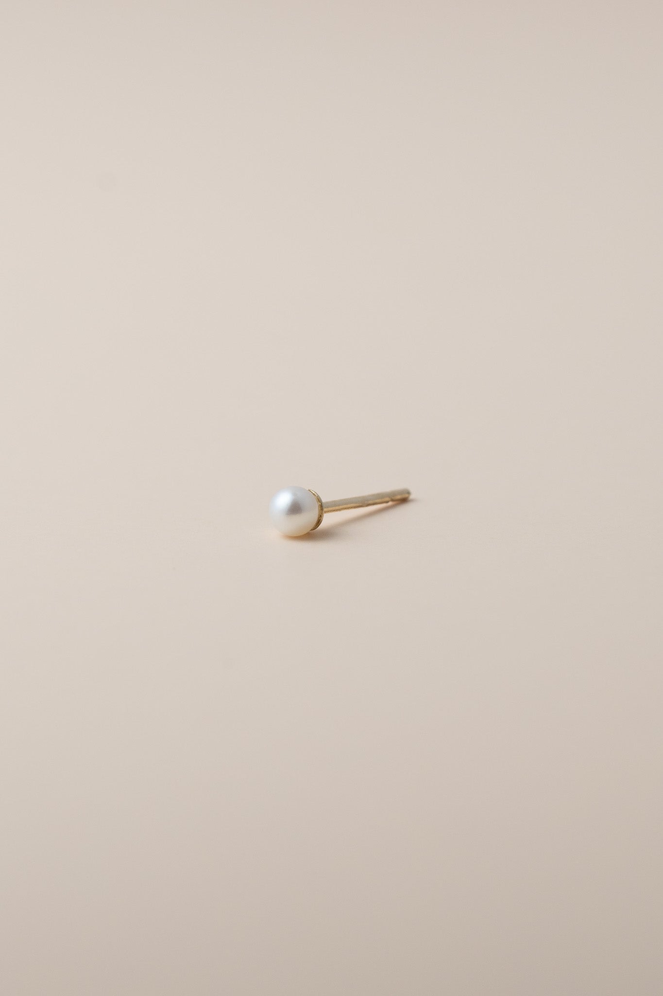 Fresh Water Pearl Studs - Cadena Collective