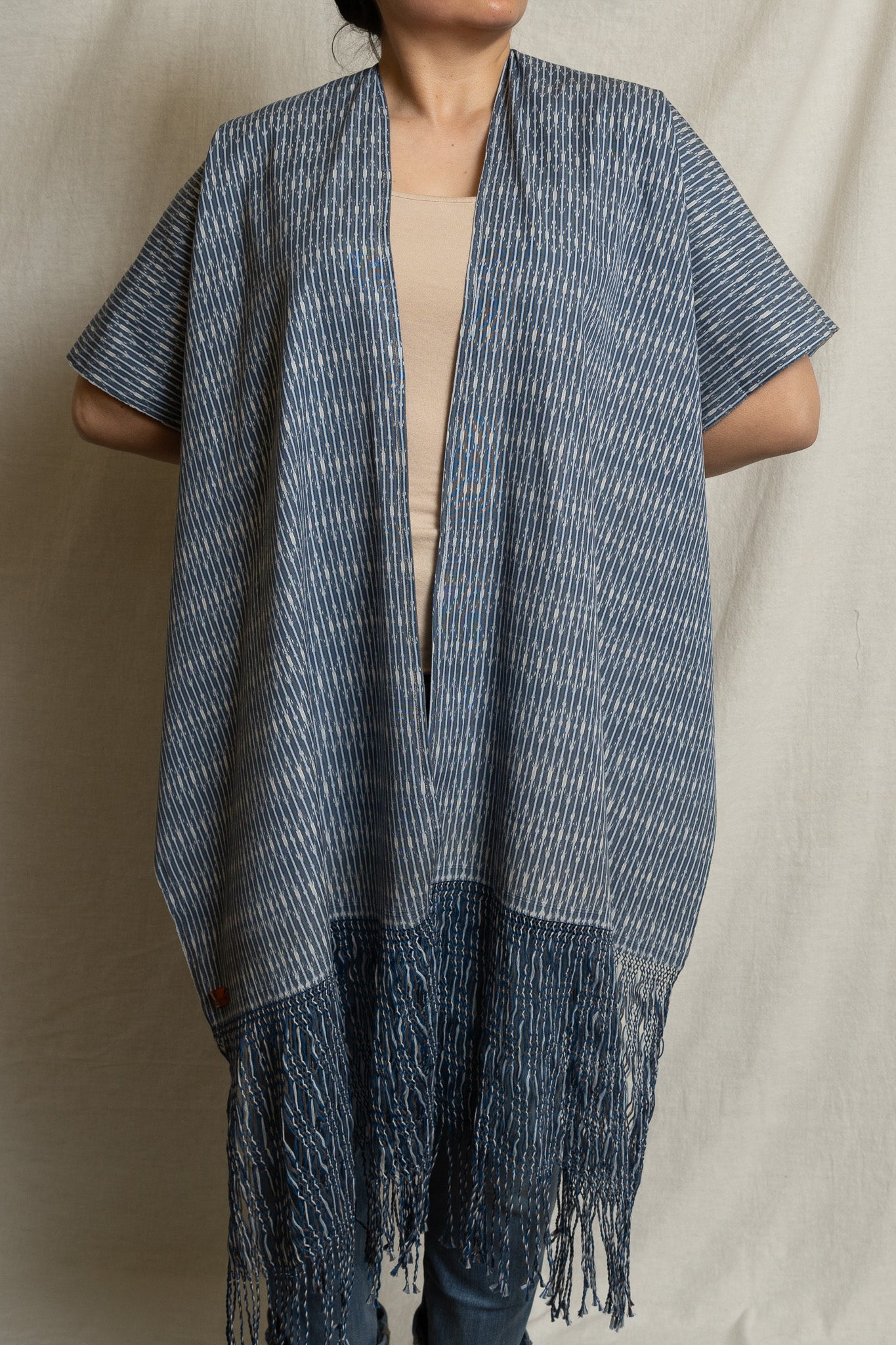 Lluvia Cape - Cadena Collective