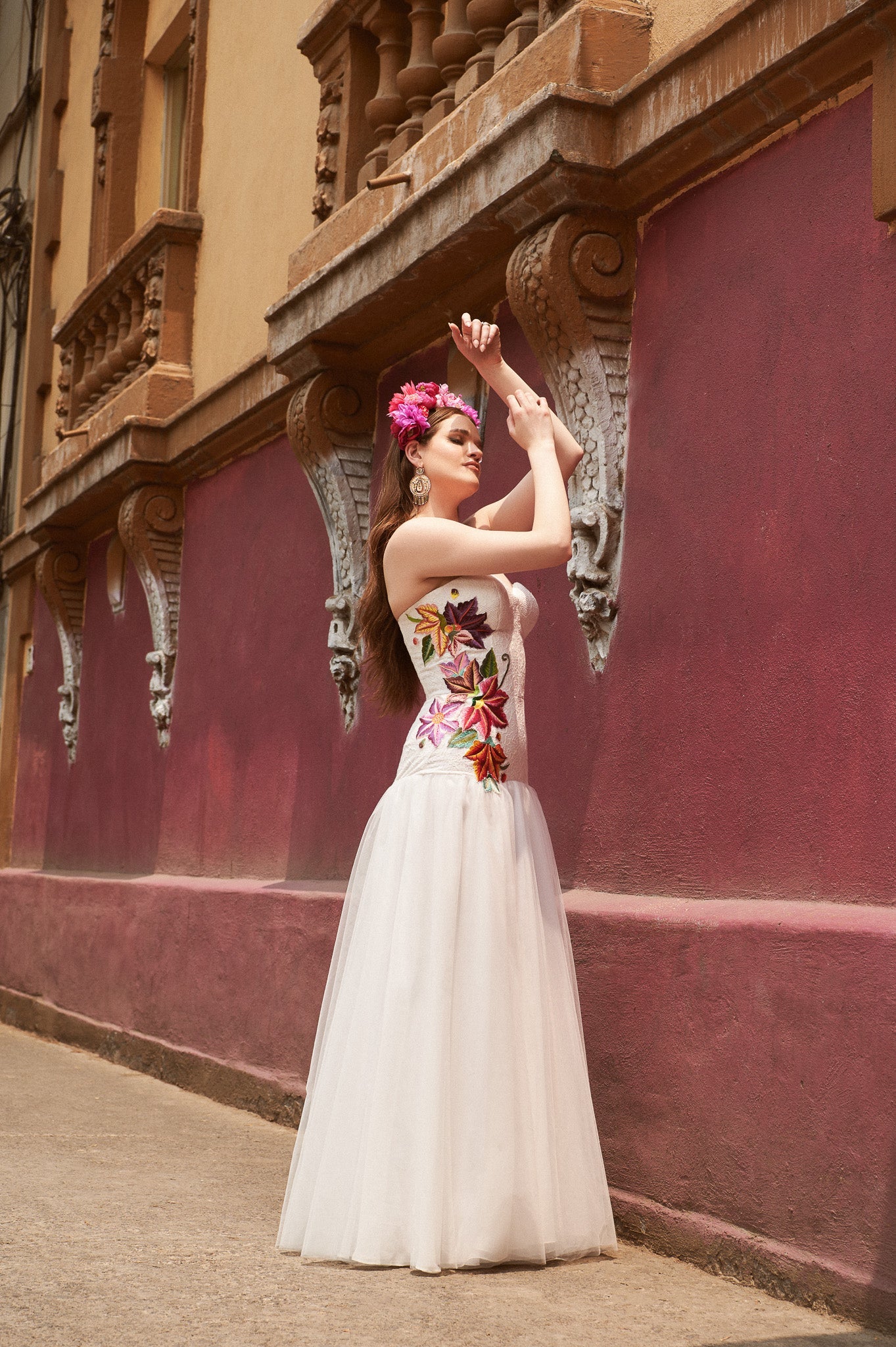 Zinaflor Lace Dress - Cadena Collective
