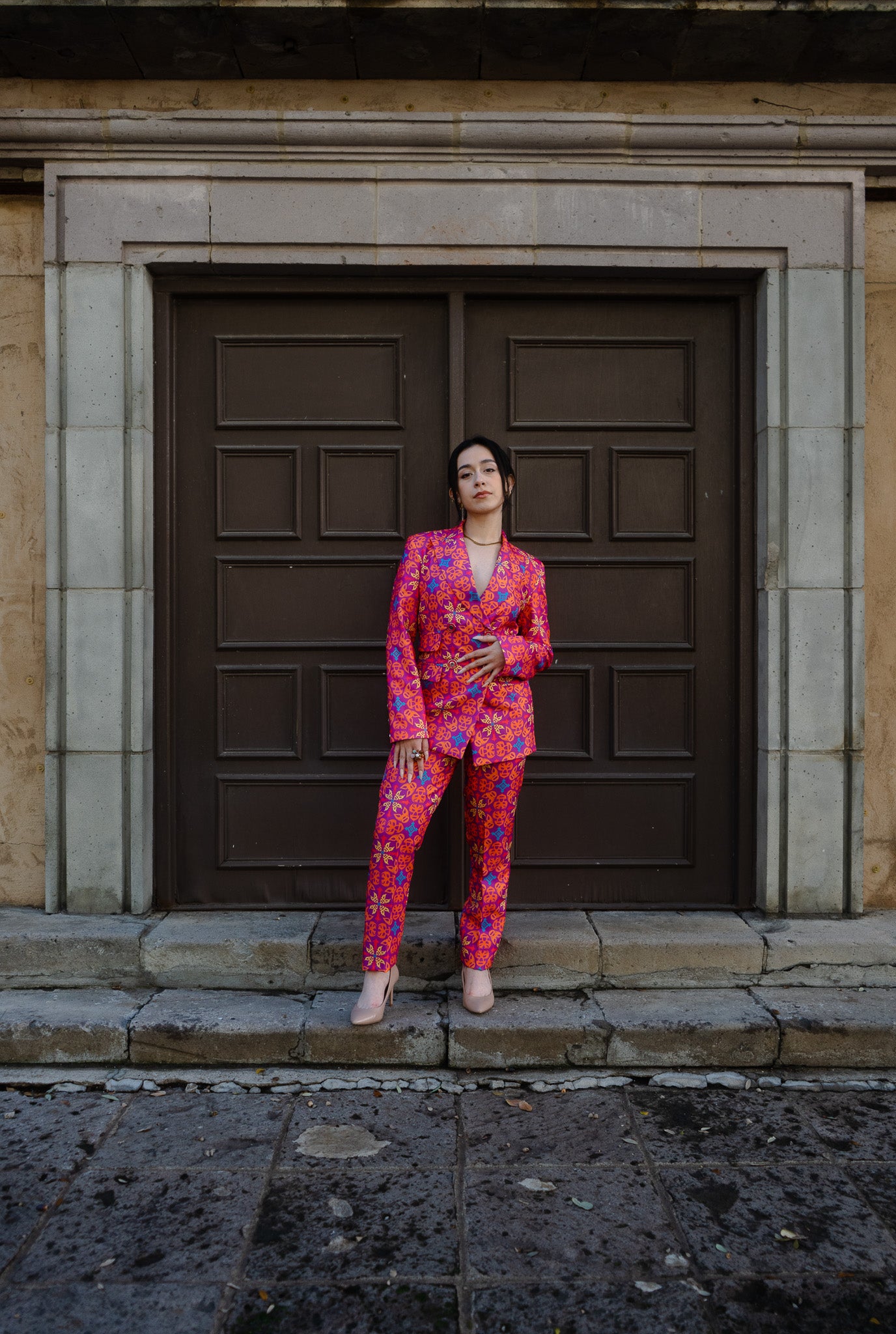 Quadrilateral Double-Breasted Suit Blazer