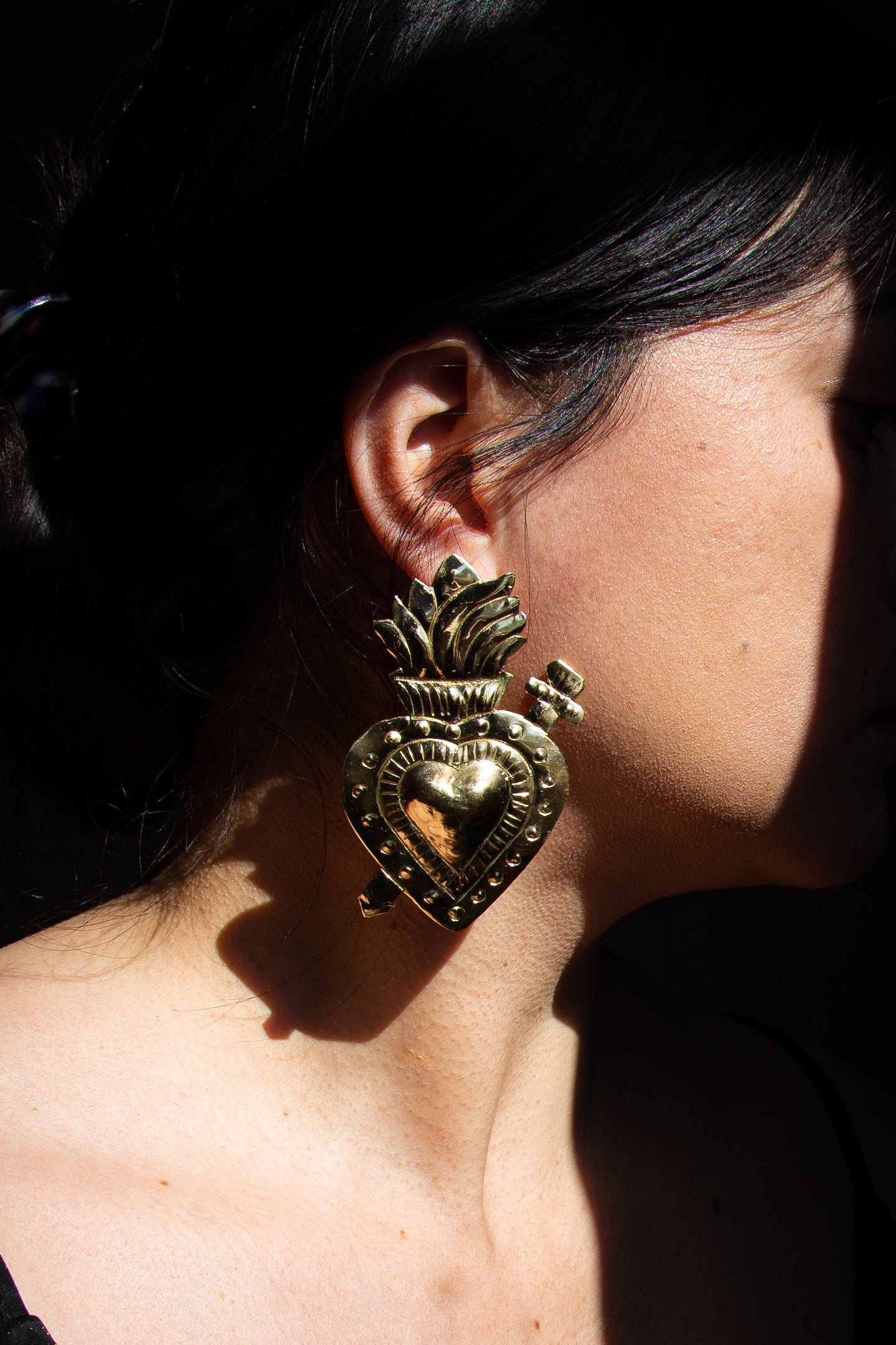 Espada y Corazon Earrings