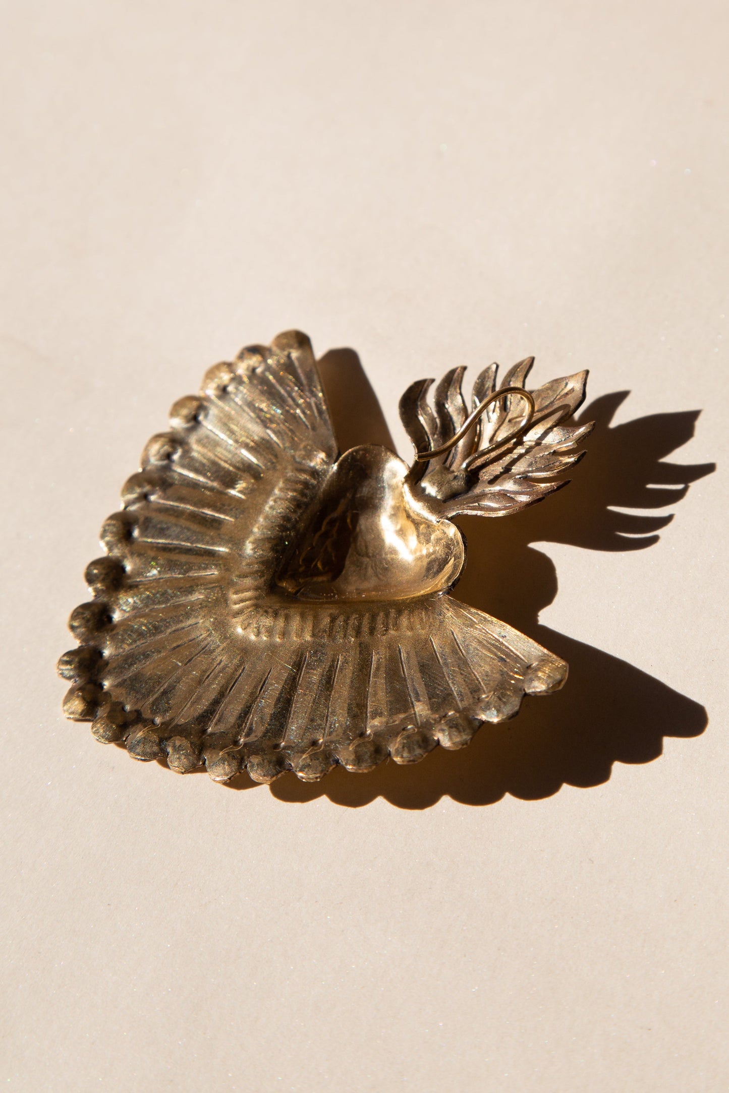Rayos y Corazon Earrings - Cadena Collective